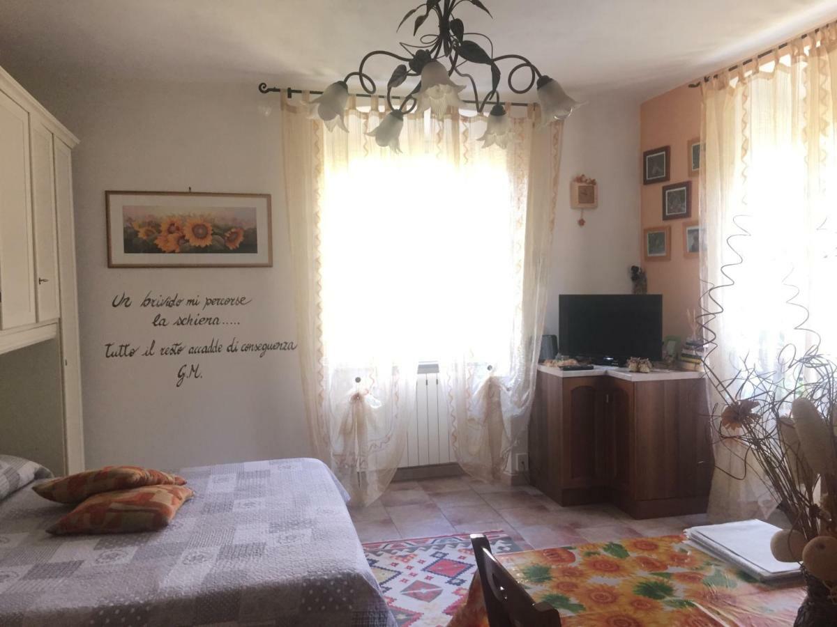 La Casina Di Jessica Apartamento Aulla Exterior foto